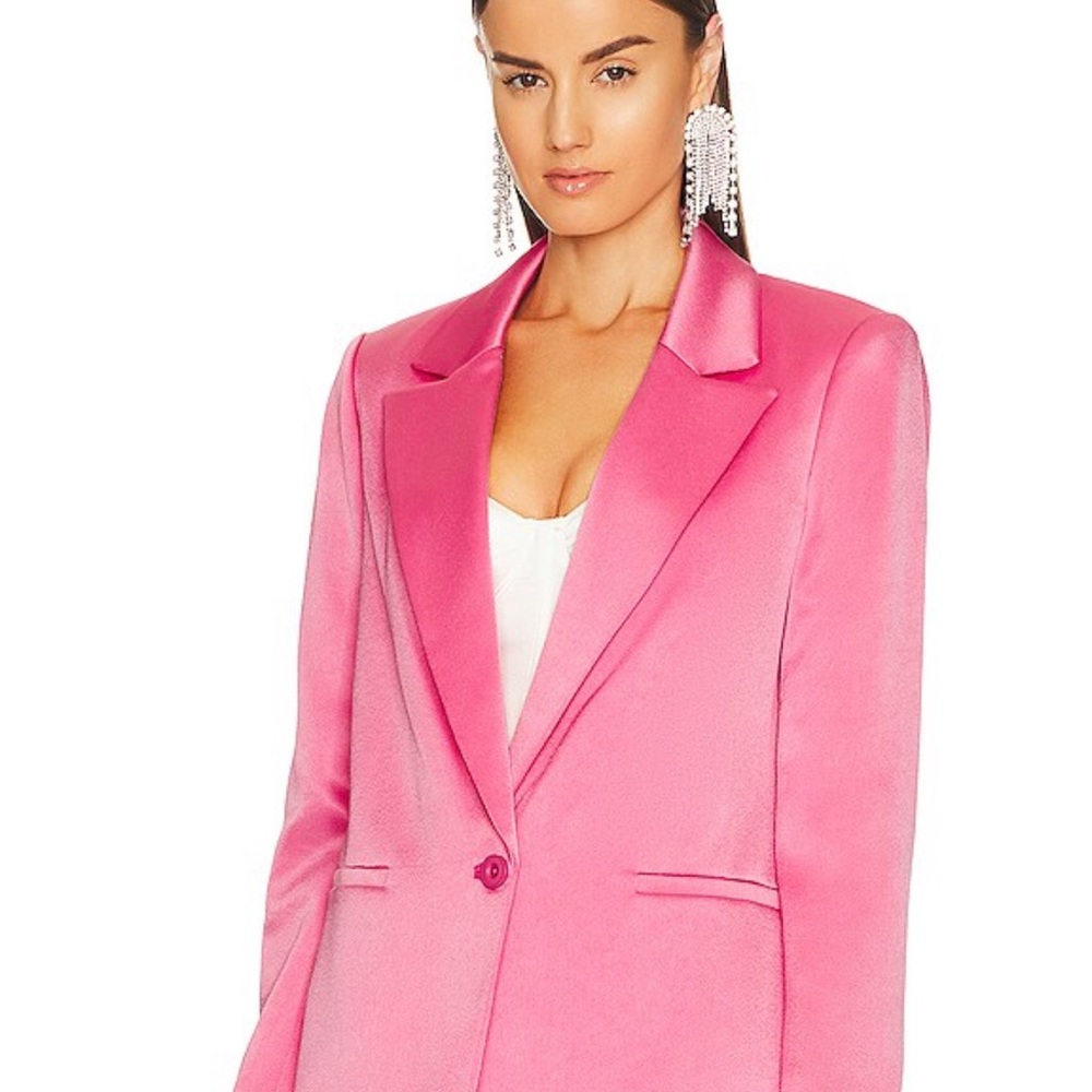 Alice +Olivia Denny Notch Collar Boyfriend Blazer and Slacks in Primrose